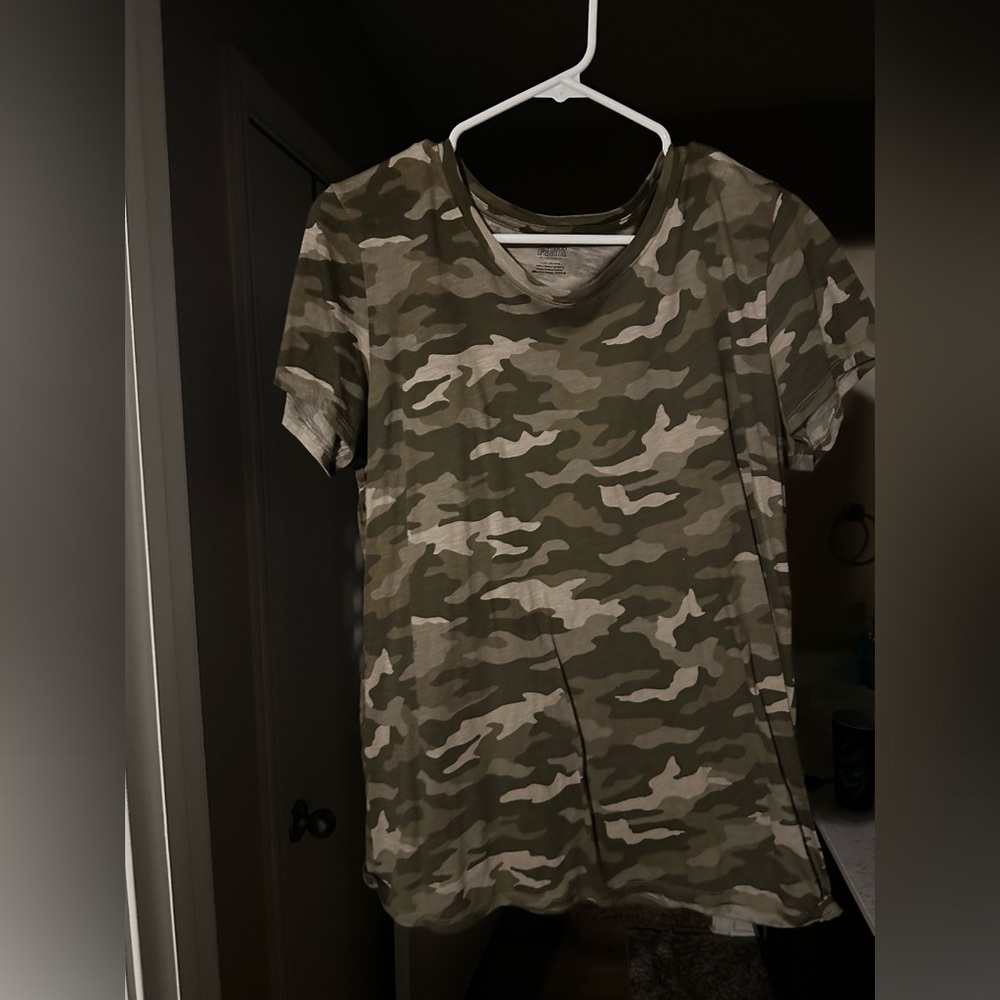Vs Camo Shirt